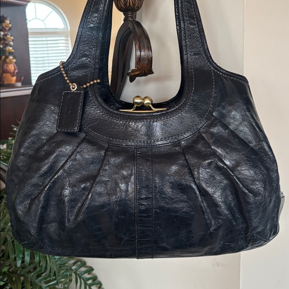 Coach Ergo Black Pantent Leather Pleated Frame Kisslock Satchel Shoulder Bag Y2K - Picture 2 of 16